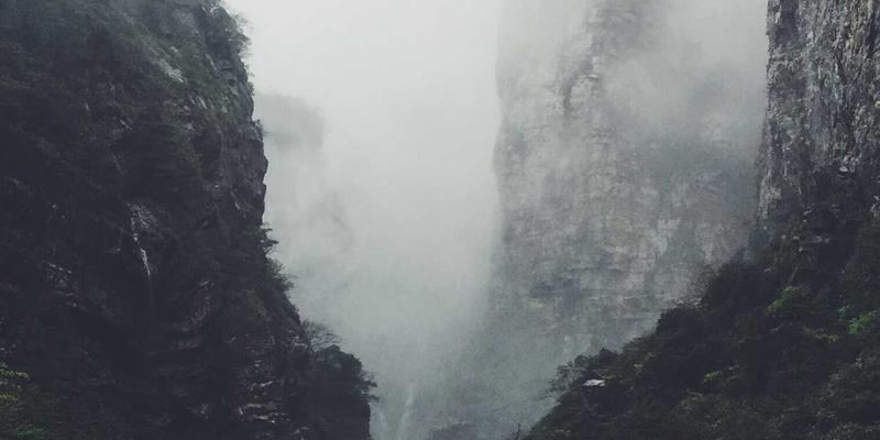 破局与新生：商业银行理财子公司净值化转型的挑战与路径探索